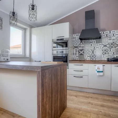 Diconi アパート *